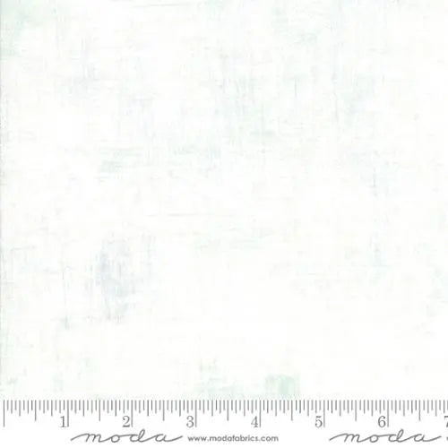 150 White Snow Moda Grunge - Fat Quarter - Prismatic Fiber Arts