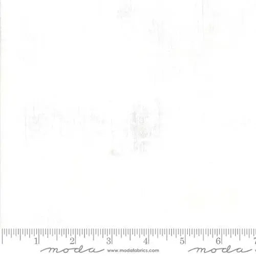 541 White Soft Clear Water Moda Grunge - Fat Quarter - Prismatic Fiber Arts