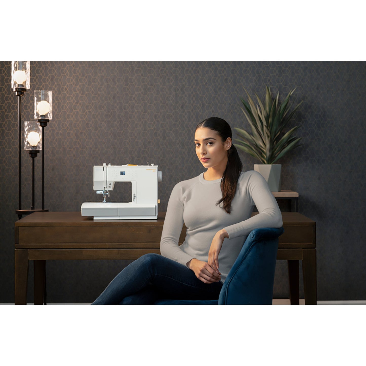 PFAFF® passport 3.0 Sewing Machine - Prismatic Fiber Arts