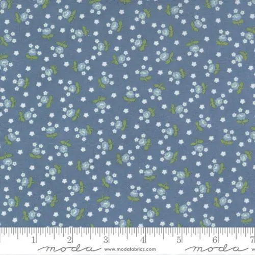 Nantucket Summer Lake Fairground Small Floral 44"/45" Fabric Per Yard - Prismatic Fiber Arts