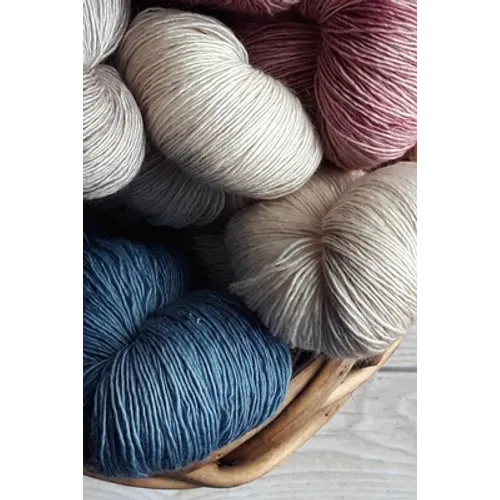 Knitting Graph Paper 4: 5 & 2:3 Ratio: Yarn Photograph