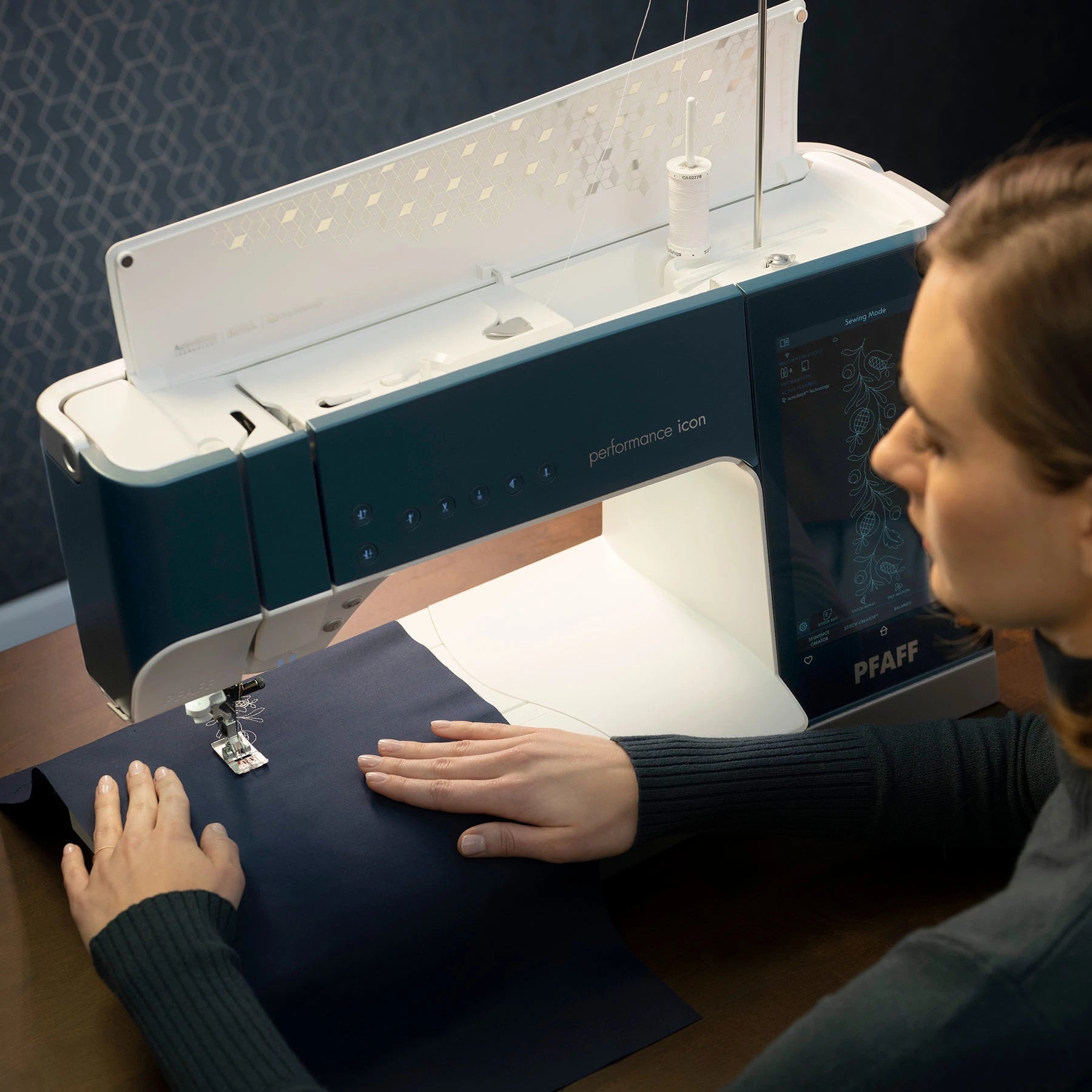 PFAFF® performance icon™ Sewing Machine - Prismatic Fiber Arts