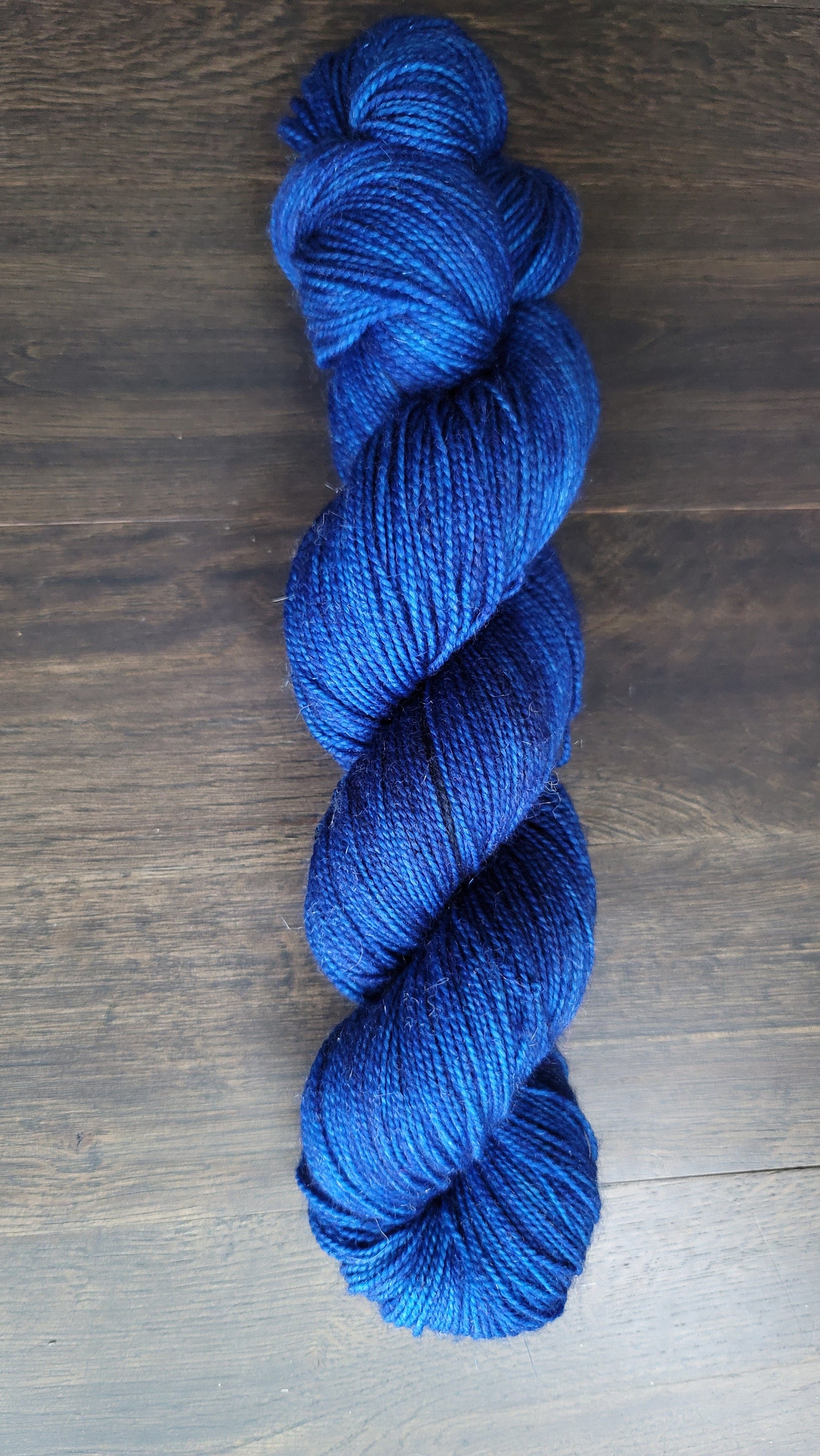 Blue moon - Prismatic Fiber Arts