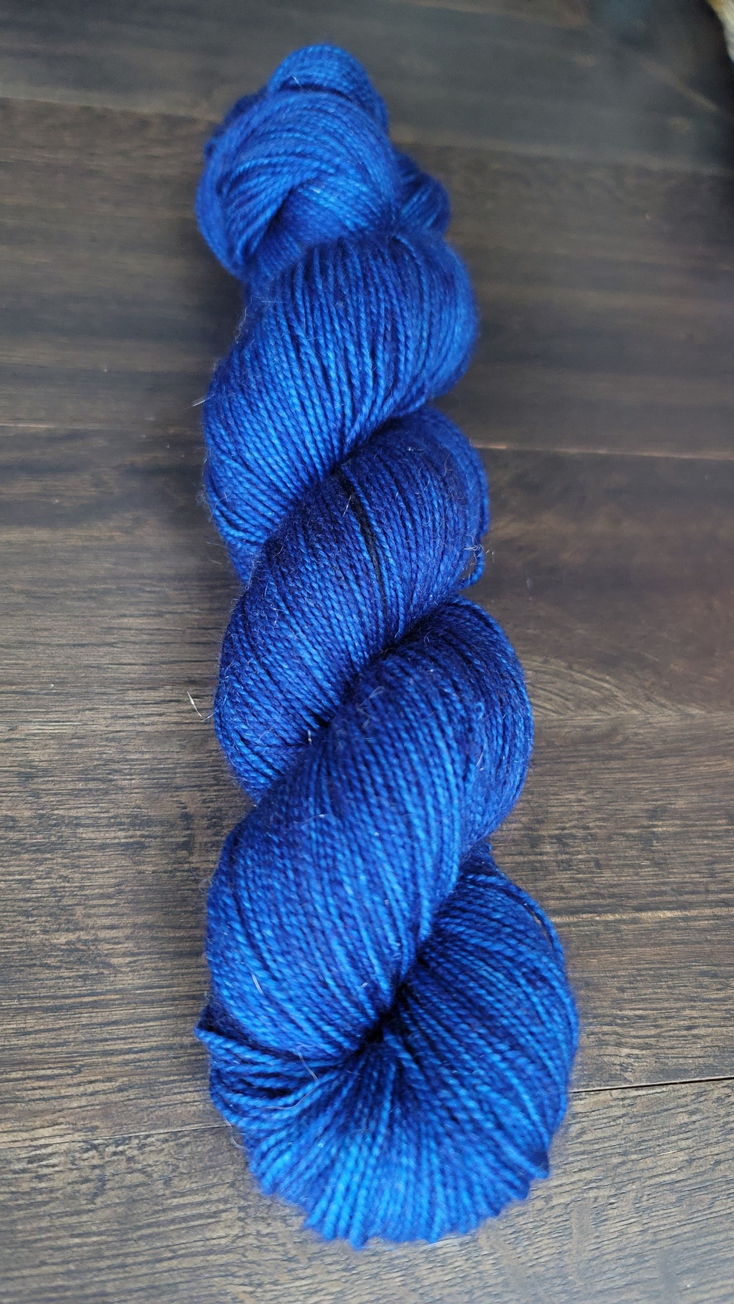 Blue moon - Prismatic Fiber Arts