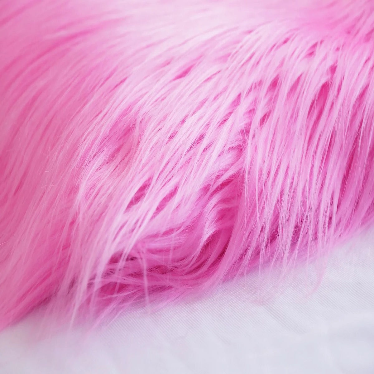 Shaggy Long Pile Faux Fur Fabric (4" Pile) - Prismatic Fiber Arts
