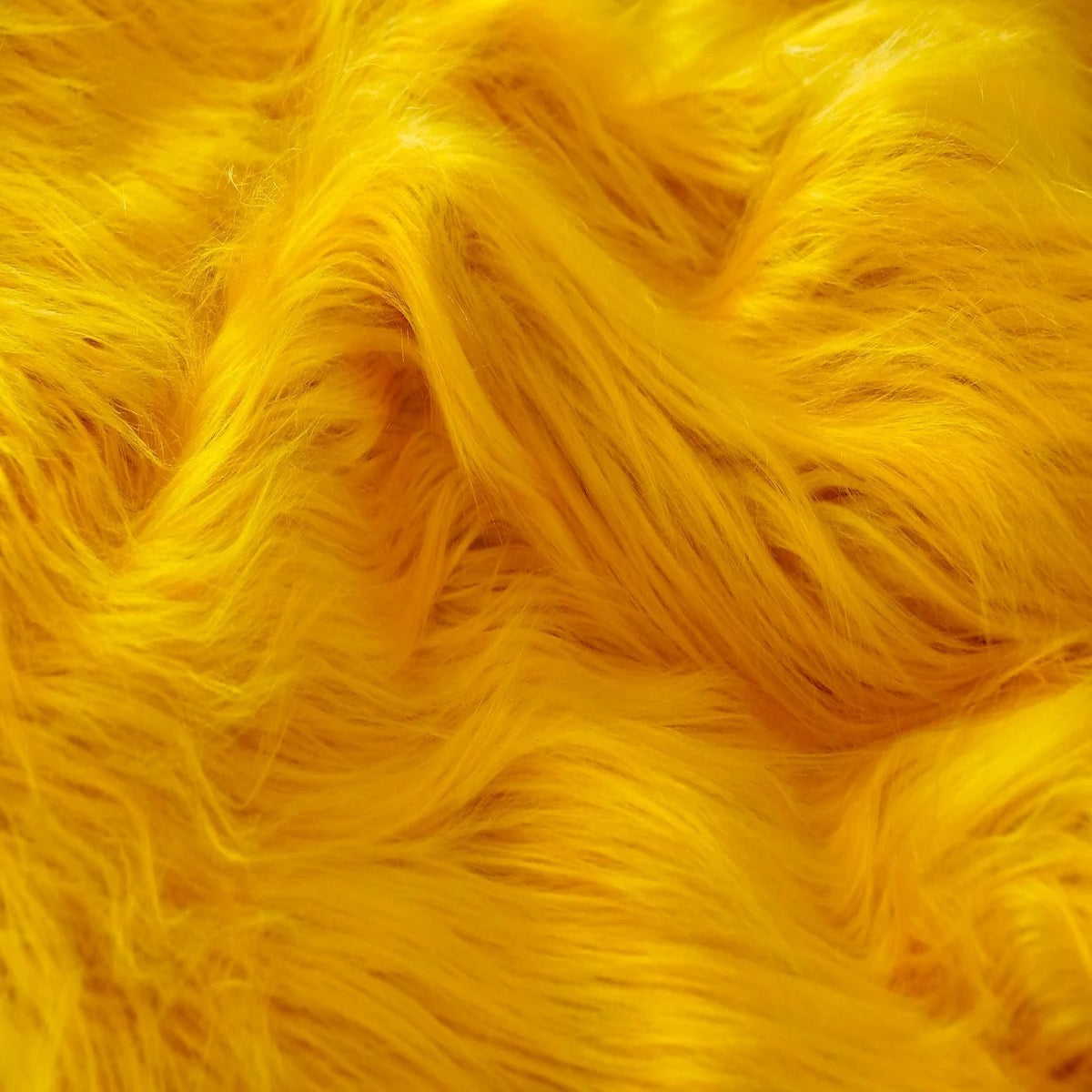 Shaggy Long Pile Faux Fur Fabric (4" Pile) - Prismatic Fiber Arts