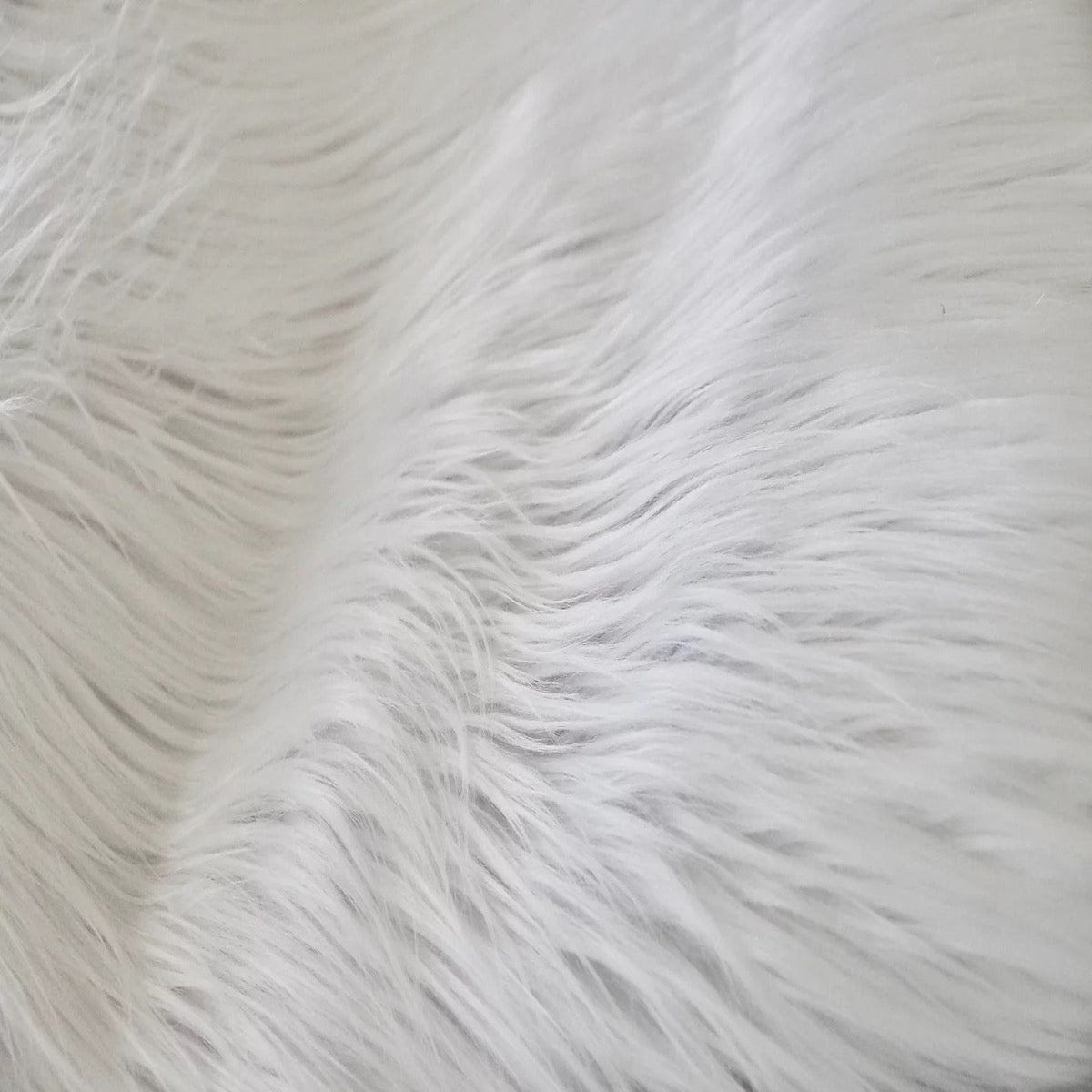 Shaggy Long Pile Faux Fur Fabric (4" Pile) - Prismatic Fiber Arts