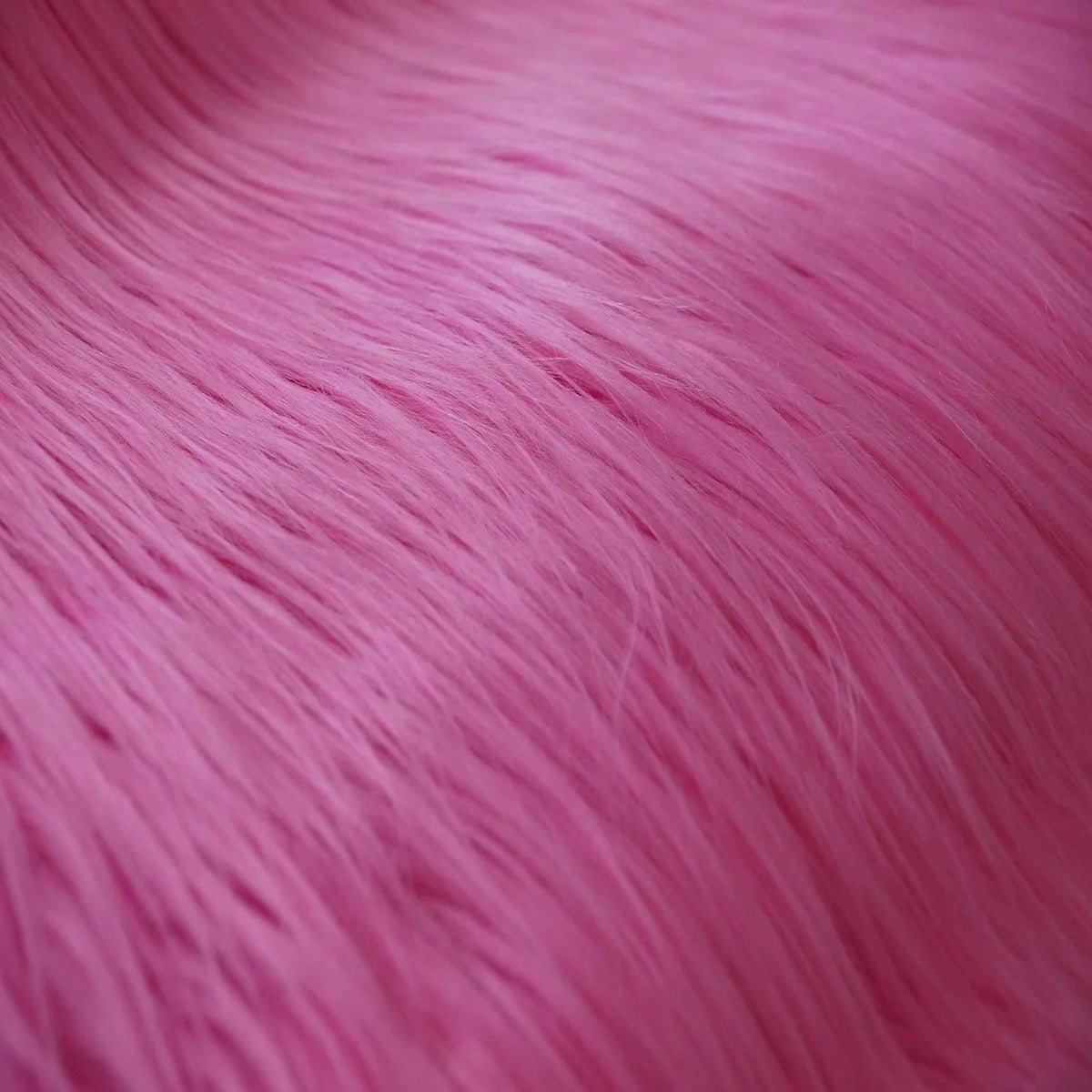 Shaggy Long Pile Faux Fur Fabric (4" Pile) - Prismatic Fiber Arts