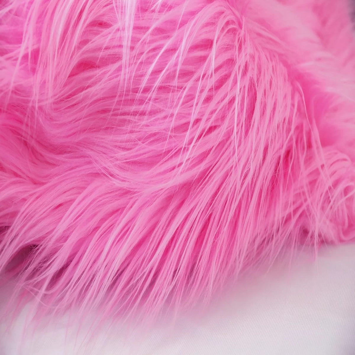 Shaggy Long Pile Faux Fur Fabric (4" Pile) - Prismatic Fiber Arts