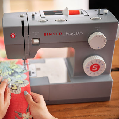 SINGER® Heavy Duty 4423 Sewing Machine - Prismatic Fiber Arts