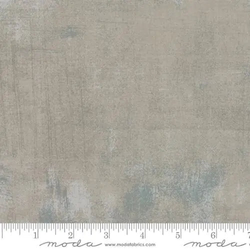 278 Grey Gris Moda Grunge - Fat Quarter - Prismatic Fiber Arts