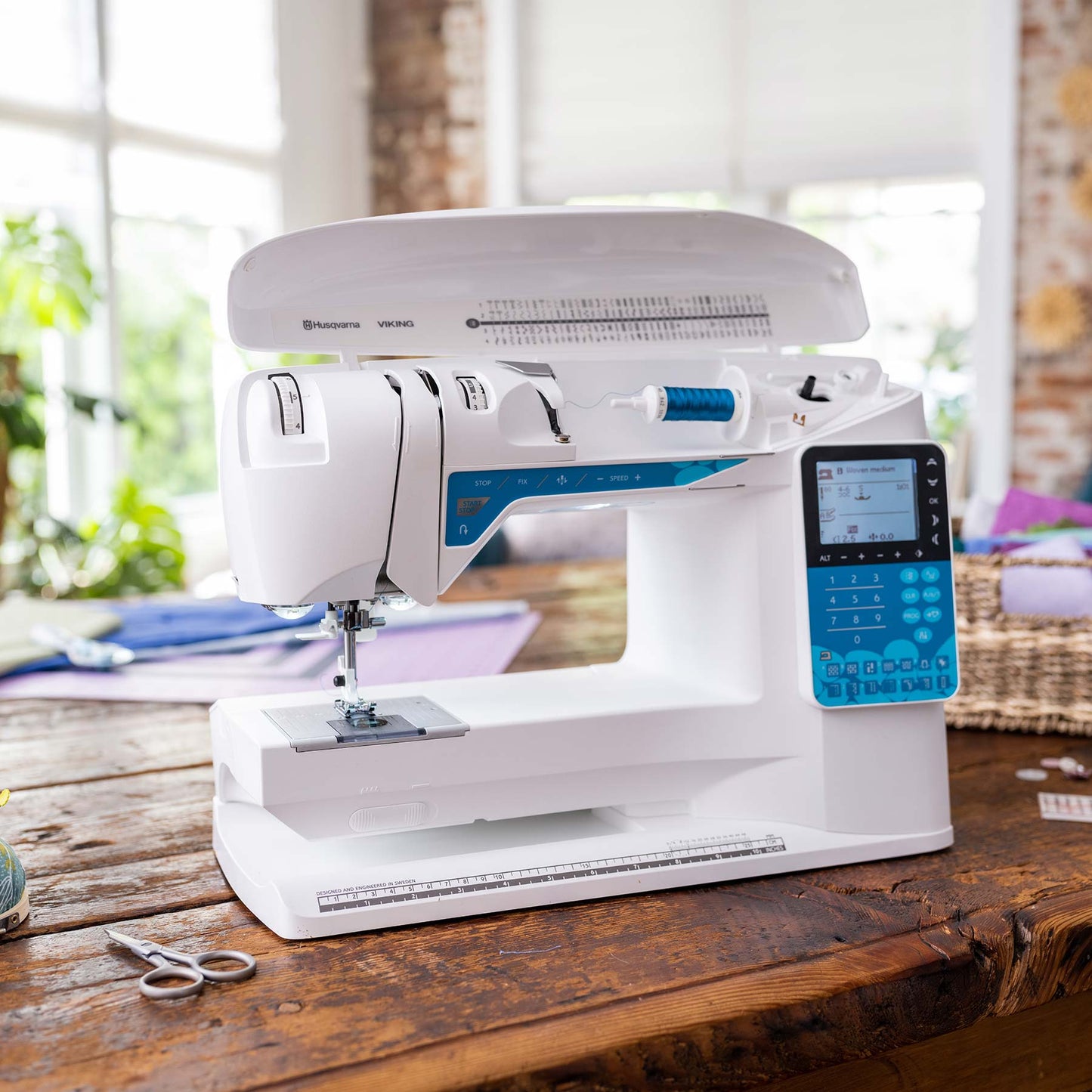 HUSQVARNA® VIKING® OPAL™ 650 Sewing Machine - Prismatic Fiber Arts