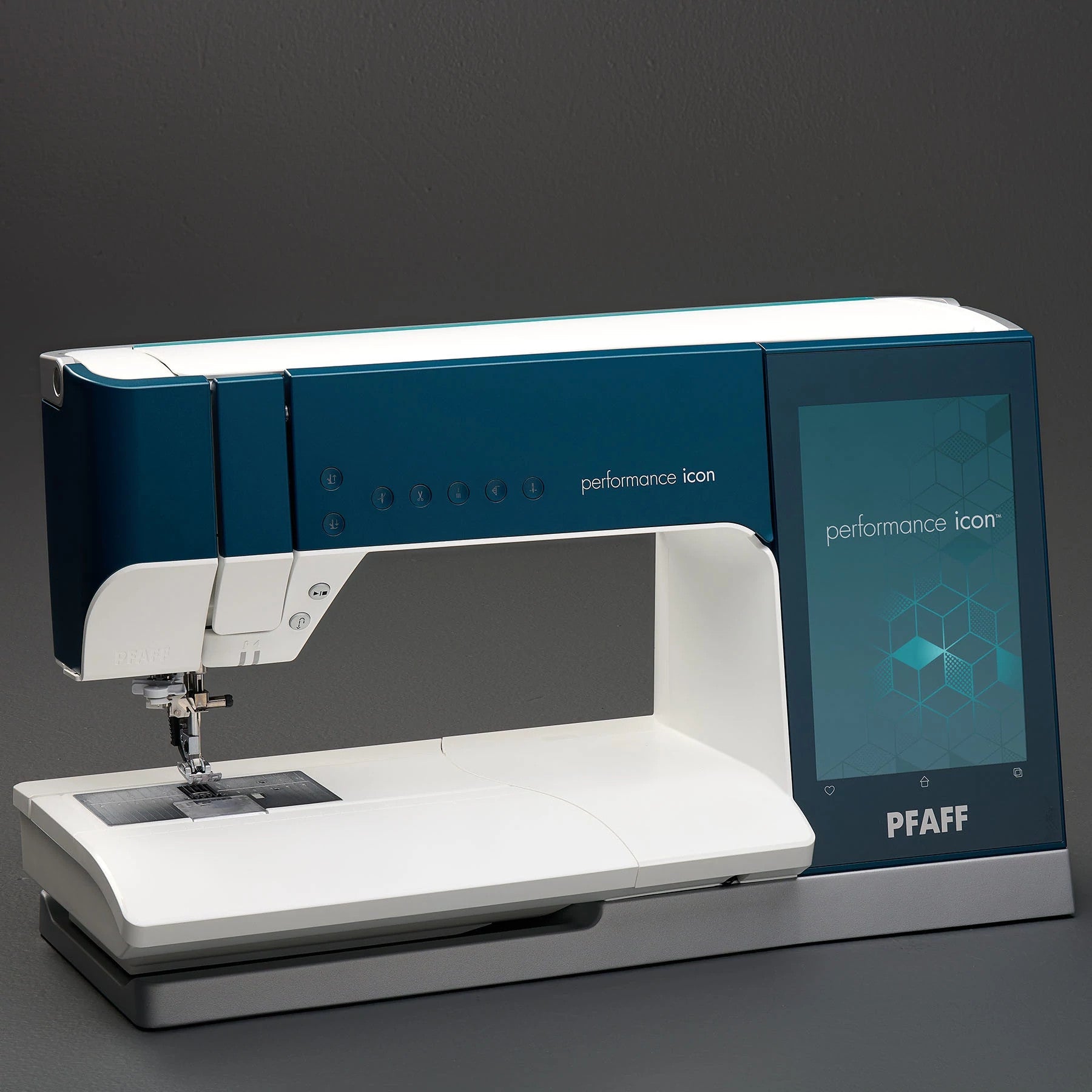 PFAFF® performance icon™ Sewing Machine - Prismatic Fiber Arts