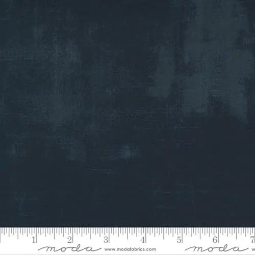 562 Black Dull Moda Grunge - Fat Quarter - Prismatic Fiber Arts