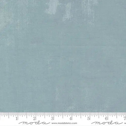 572 Blue Composed Moda Grunge - Fat Quarter - Prismatic Fiber Arts