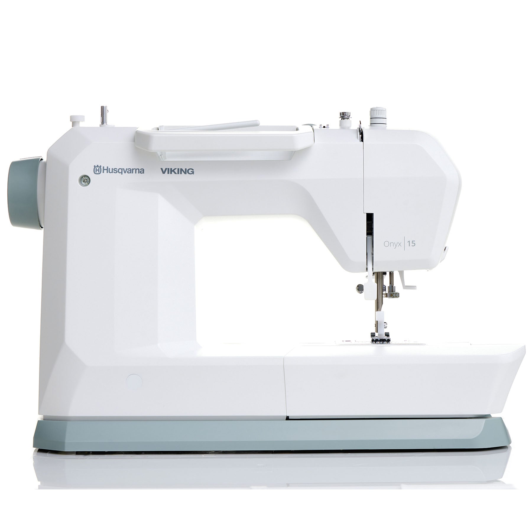 HUSQVARNA® VIKING® ONYX™ 15 Sewing Machine - Prismatic Fiber Arts