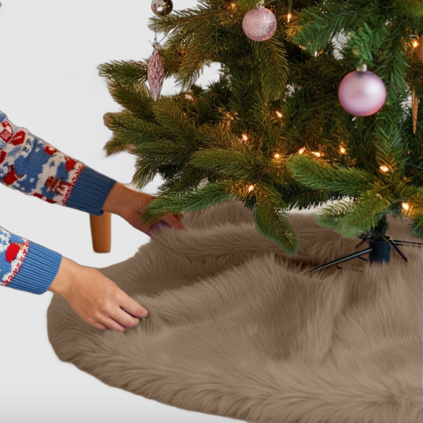 Premium Faux Fur Christmas Tree Skirt - 30 Inch | Luxurious Holiday Decorations