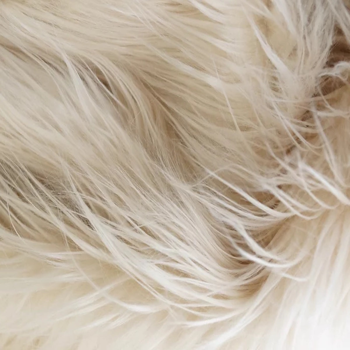 Shaggy Long Pile Faux Fur Fabric (4" Pile) - Prismatic Fiber Arts