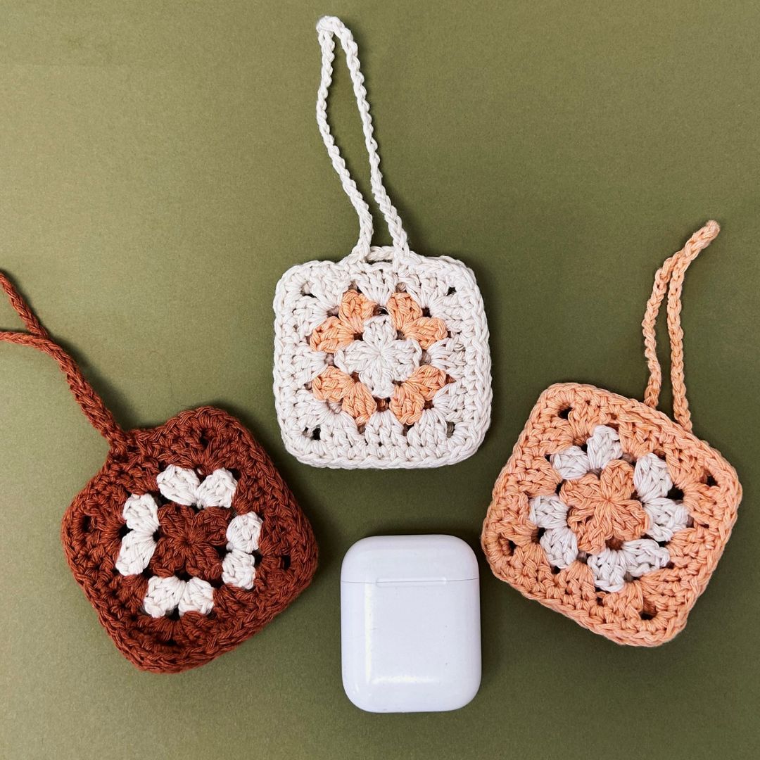 Crochet AirPods Case DIY Kit by Ganxxet x Mad4Macrame - Prismatic Fiber Arts