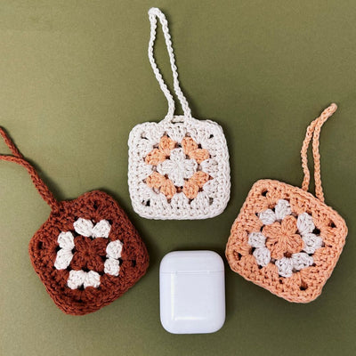 Crochet AirPods Case DIY Kit by Ganxxet x Mad4Macrame - Prismatic Fiber Arts
