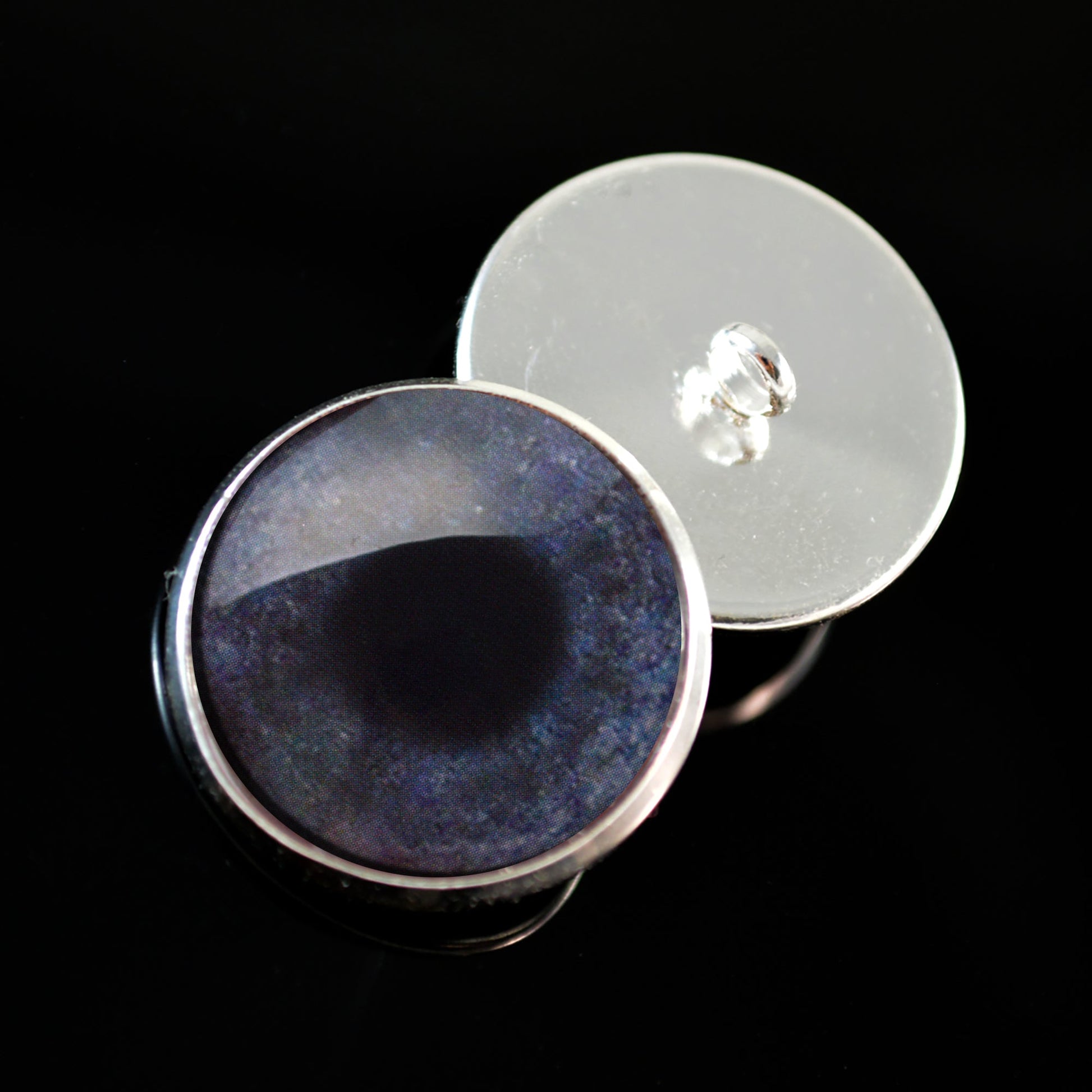 Dark Gray Ostrich Sew-On Button Glass Eyes - Prismatic Fiber Arts