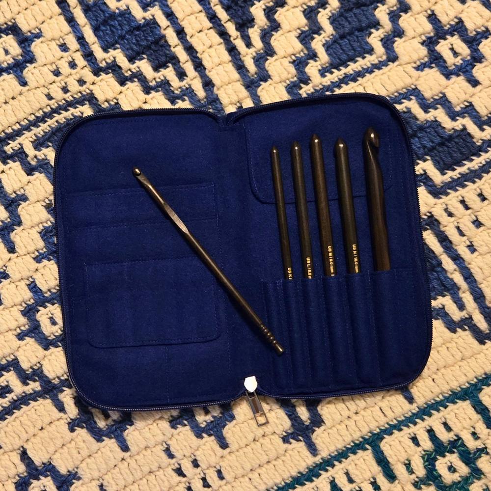 Infinity | Crochet Hook Set | Ebony | Sizes J, K, L, M, N, O | w/custom case - Prismatic Fiber Arts