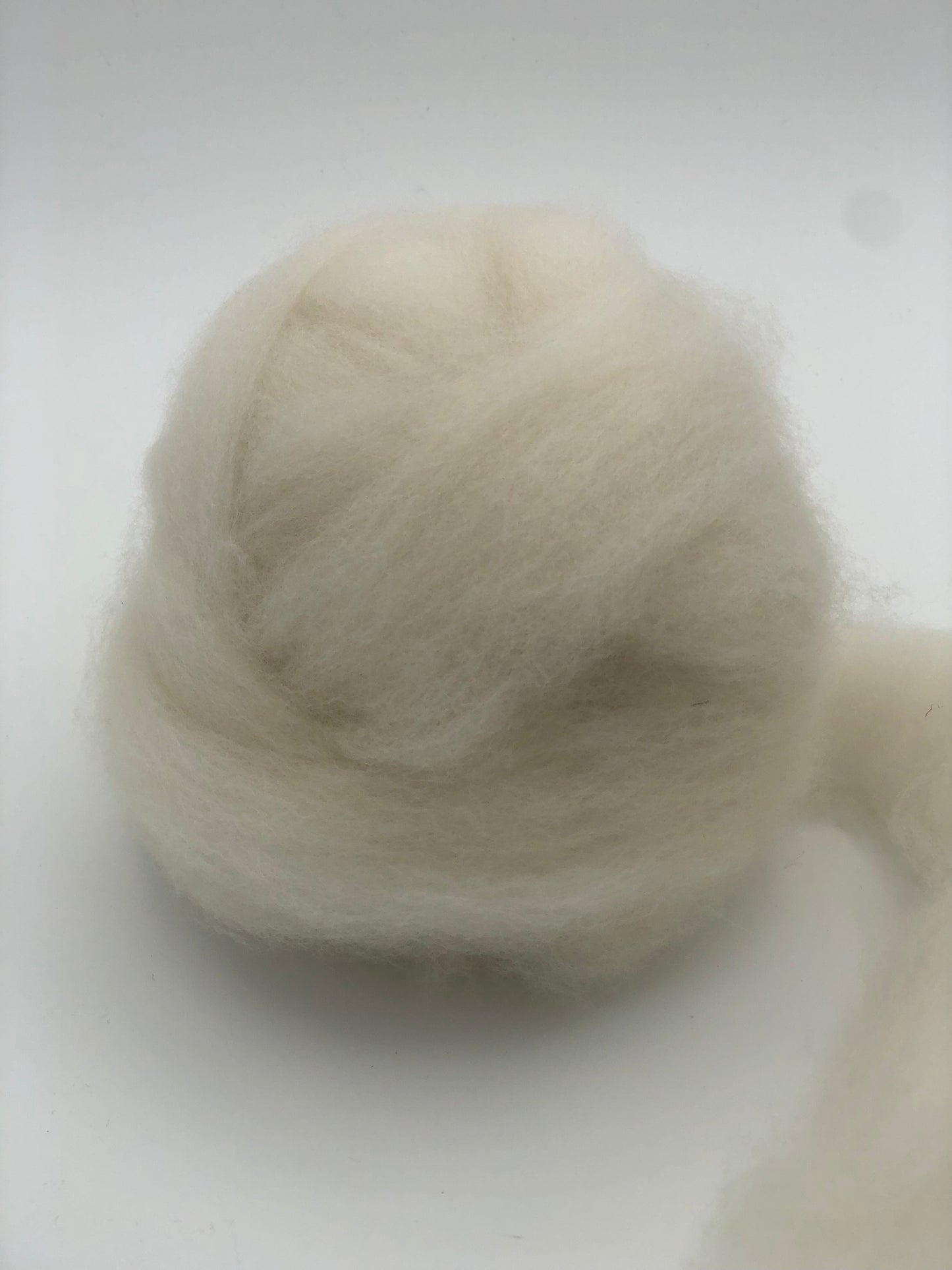 Alpaca: White Huacaya - Prismatic Fiber Arts