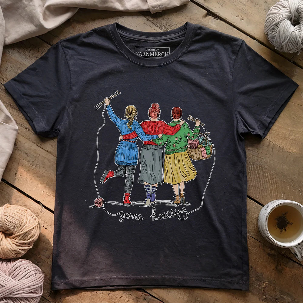 Girls Gone Knitting T-shirt - Prismatic Fiber Arts