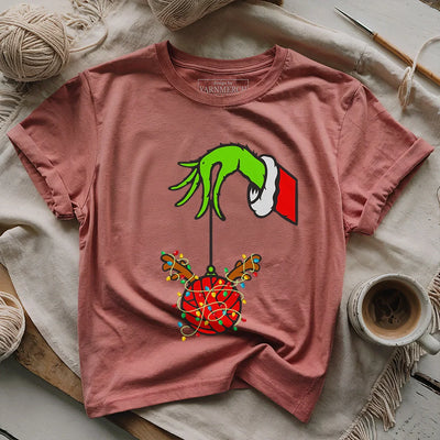 Hook the Halls T-shirt - Prismatic Fiber Arts