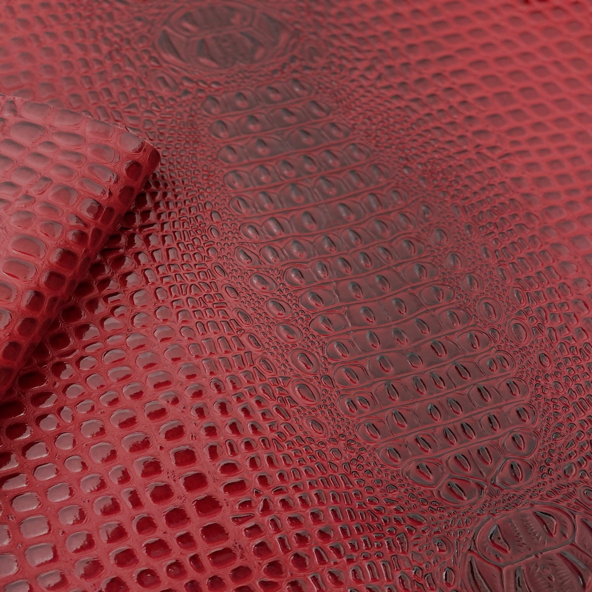 Aussie 3D Embossed Gator Vinyl Fabric - Prismatic Fiber Arts