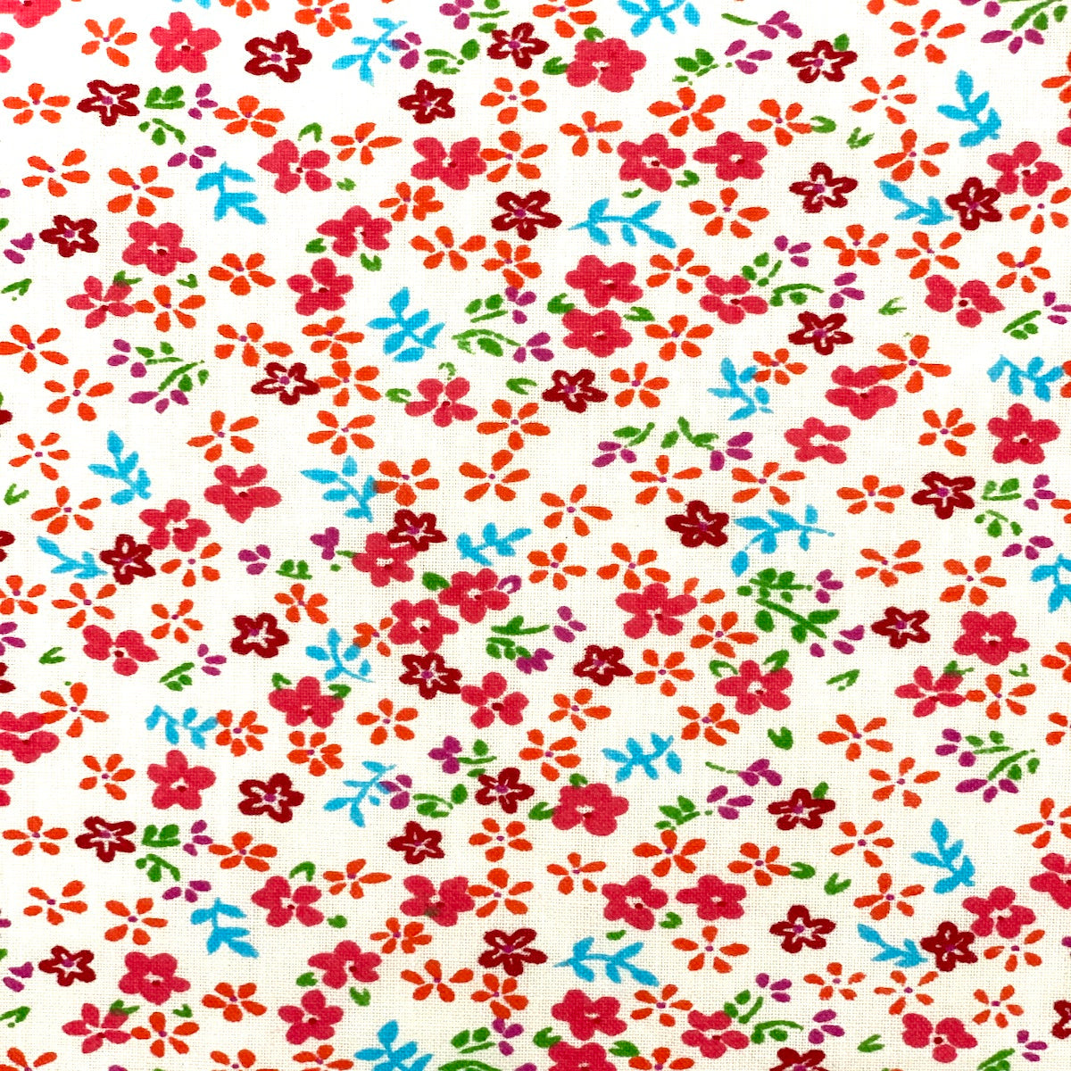 Small Floral Print Poly Cotton Fabric - Prismatic Fiber Arts