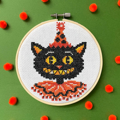 Black Cat by Mary Engelbreit Counted Cross Stitch DIY KIT - Prismatic Fiber Arts
