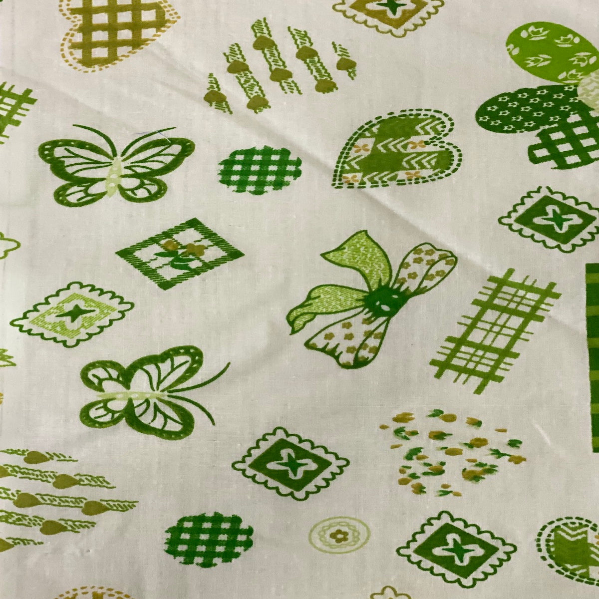Butterfly Printed Hearts Poly Cotton Fabric - Prismatic Fiber Arts