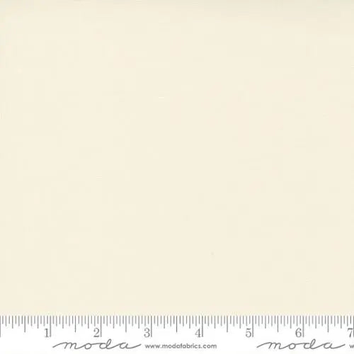 Ivory Bella Solids 44"/45" Fabric Per Yard - Prismatic Fiber Arts