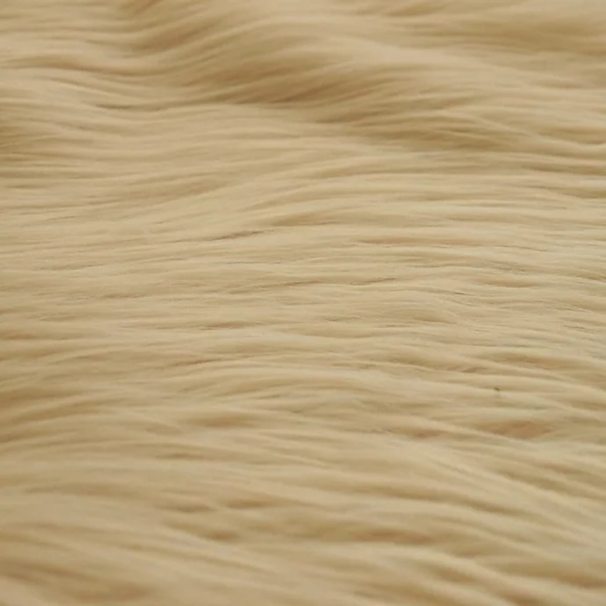 Shaggy Long Pile Faux Fur Fabric (4" Pile) - Prismatic Fiber Arts
