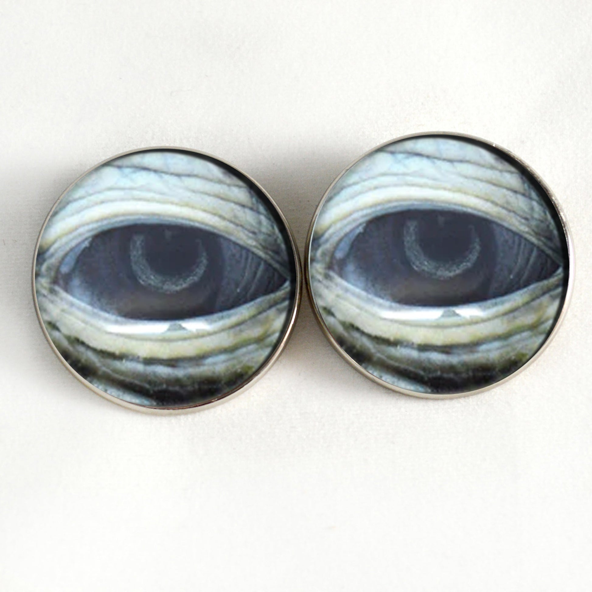 Lidded Green Sea Turtle Sew-On Button Glass Eyes - Prismatic Fiber Arts