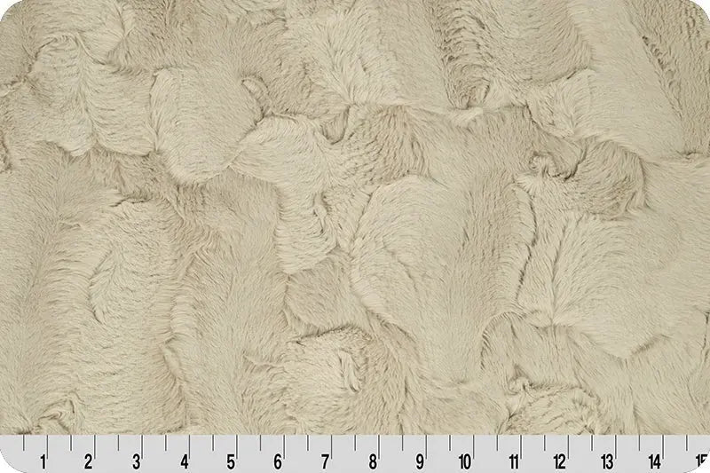 Luxe Cuddle Hide Champagne Fabric per yard - Prismatic Fiber Arts