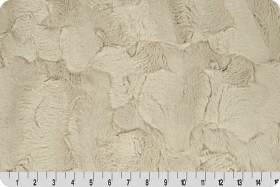 Luxe Cuddle Hide Champagne Fabric per yard - Prismatic Fiber Arts