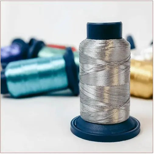 Metallic Thread 800M SILVER 44 - Prismatic Fiber Arts