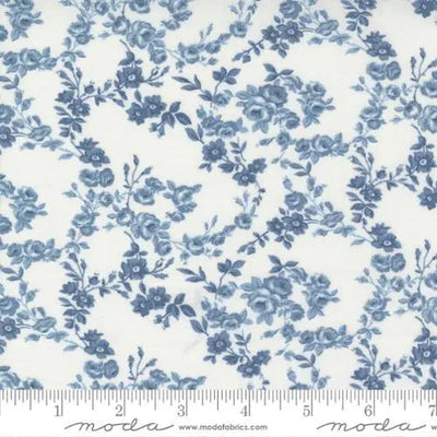 Nantucket Summer Cream Blue Surfside Small Floral 44"/45" Fabric Per Yard - Prismatic Fiber Arts