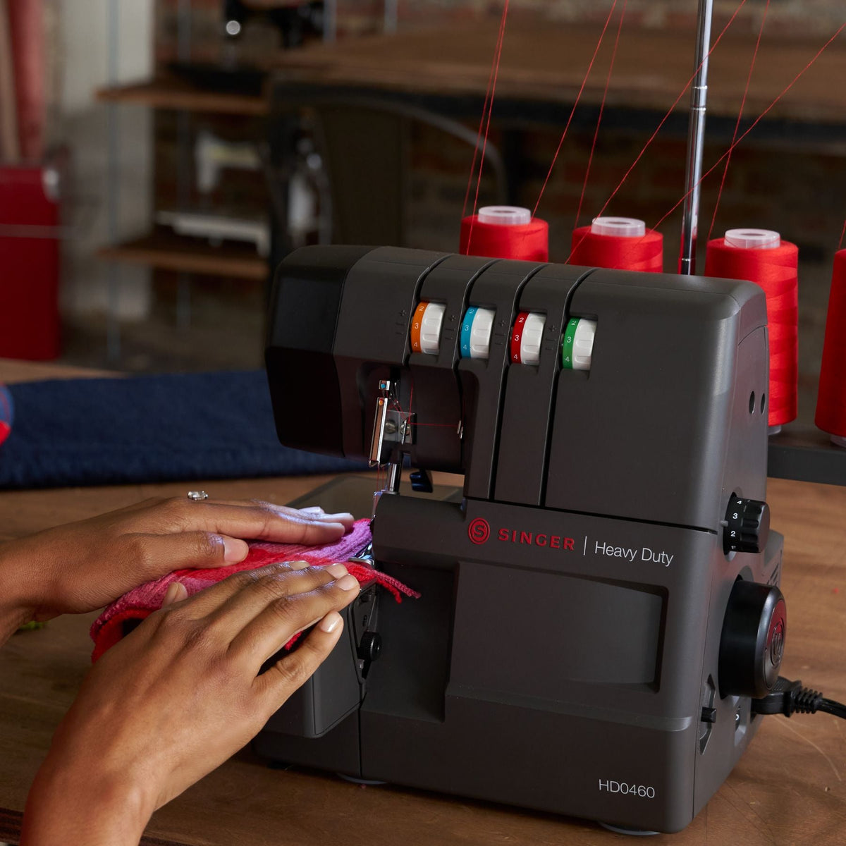 SINGER® Heavy Duty 0460™ Charcoal Serger - Prismatic Fiber Arts