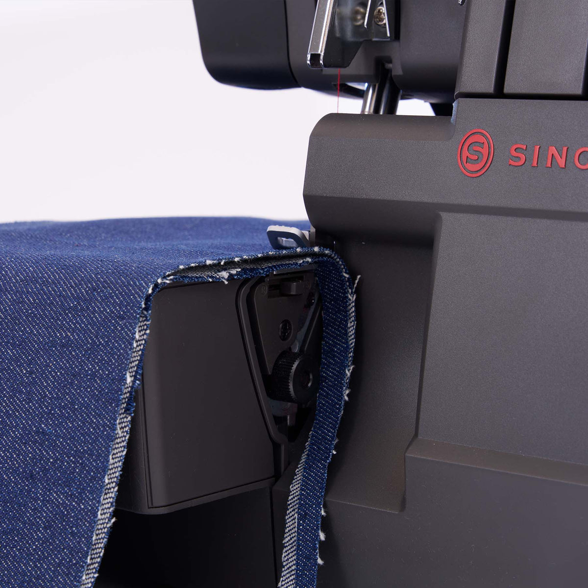 SINGER® Heavy Duty 0460™ Charcoal Serger - Prismatic Fiber Arts