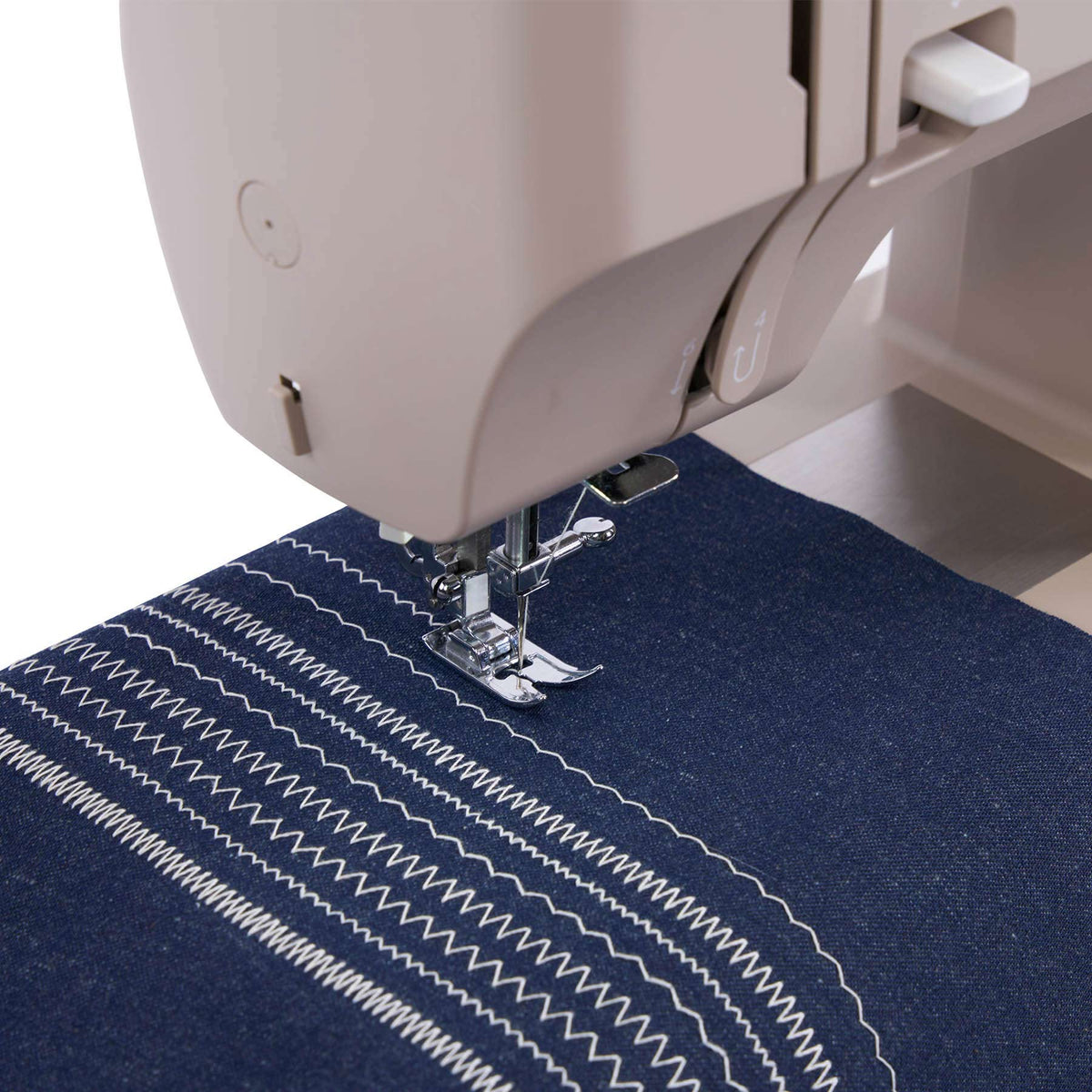 SINGER® Heavy Duty 4523™ Next Evolution Beige Sewing Machine - Prismatic Fiber Arts