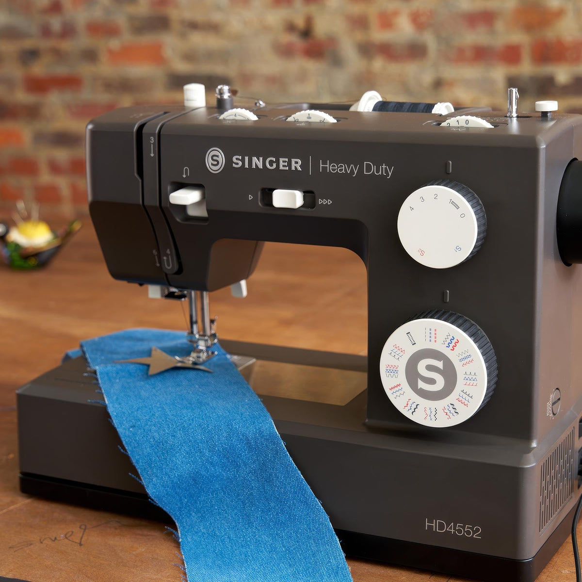 SINGER® Heavy Duty 4552™ Next Evolution Charcoal Sewing Machine - Prismatic Fiber Arts
