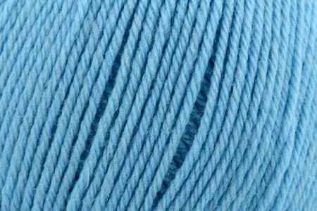 Deluxe Worsted Superwash Yarn