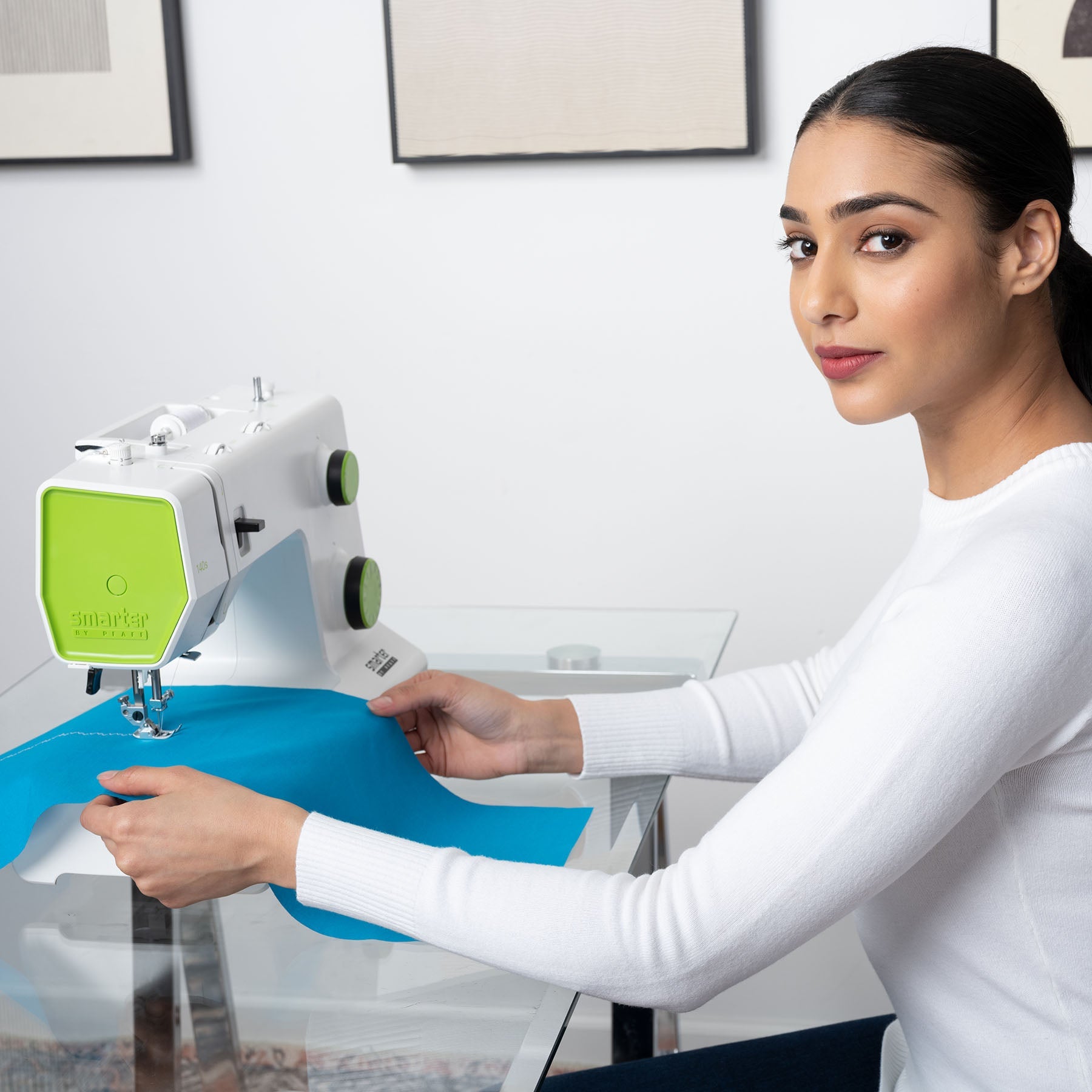 SMARTER BY PFAFF™ 140s Sewing Machine - Prismatic Fiber Arts
