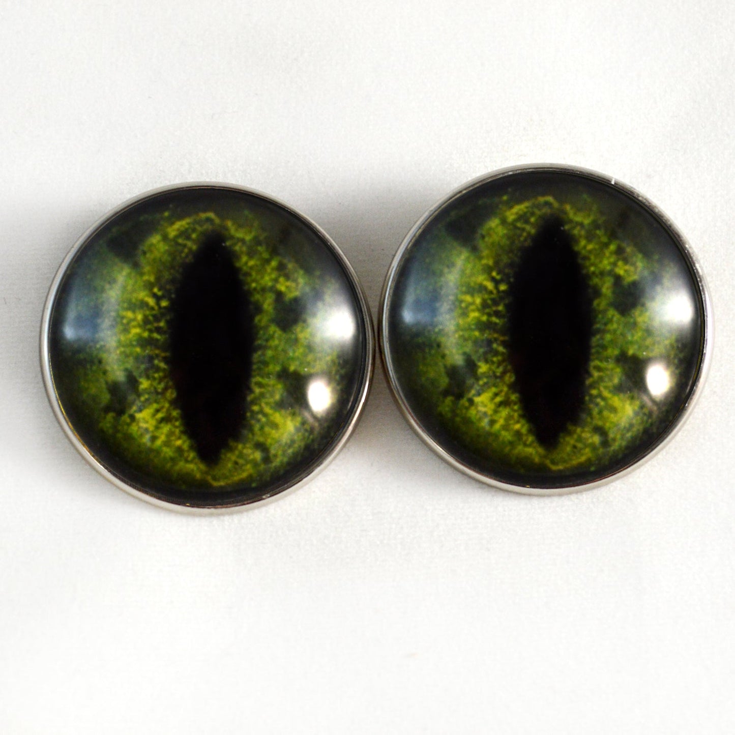 Green Alligator Sew-On Button Glass Eyes - Prismatic Fiber Arts