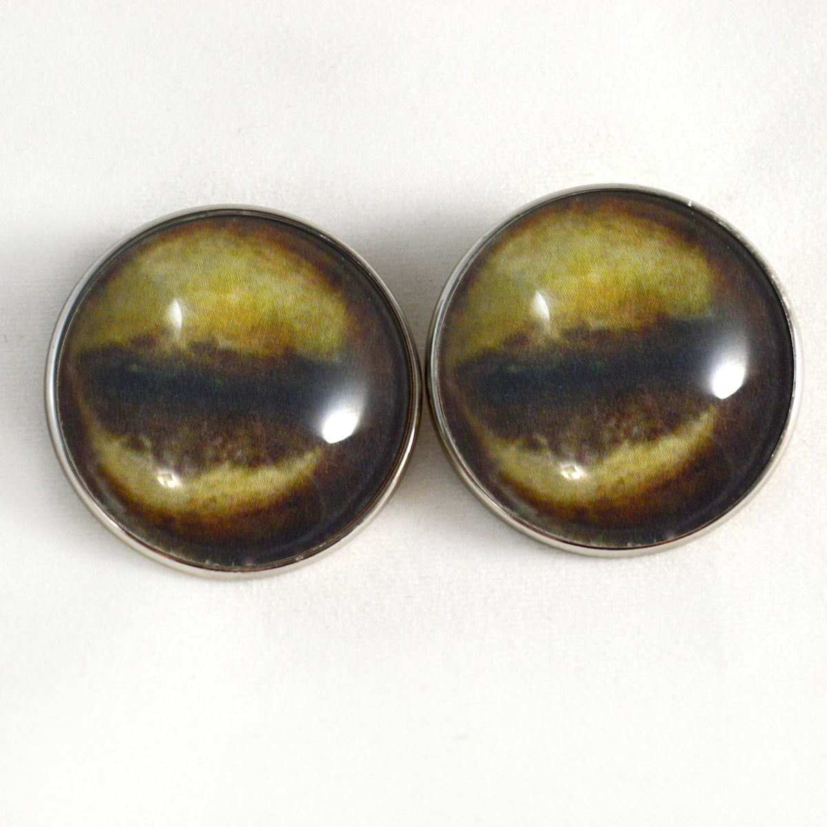 Antelope Sew-On Button Glass Eyes - Prismatic Fiber Arts