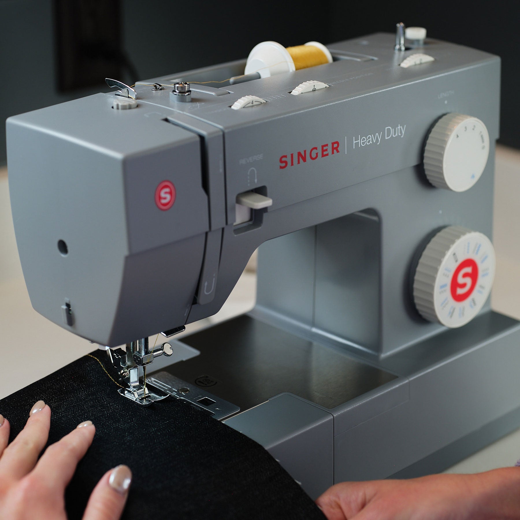 SINGER® Heavy Duty 4432 Sewing Machine - Prismatic Fiber Arts
