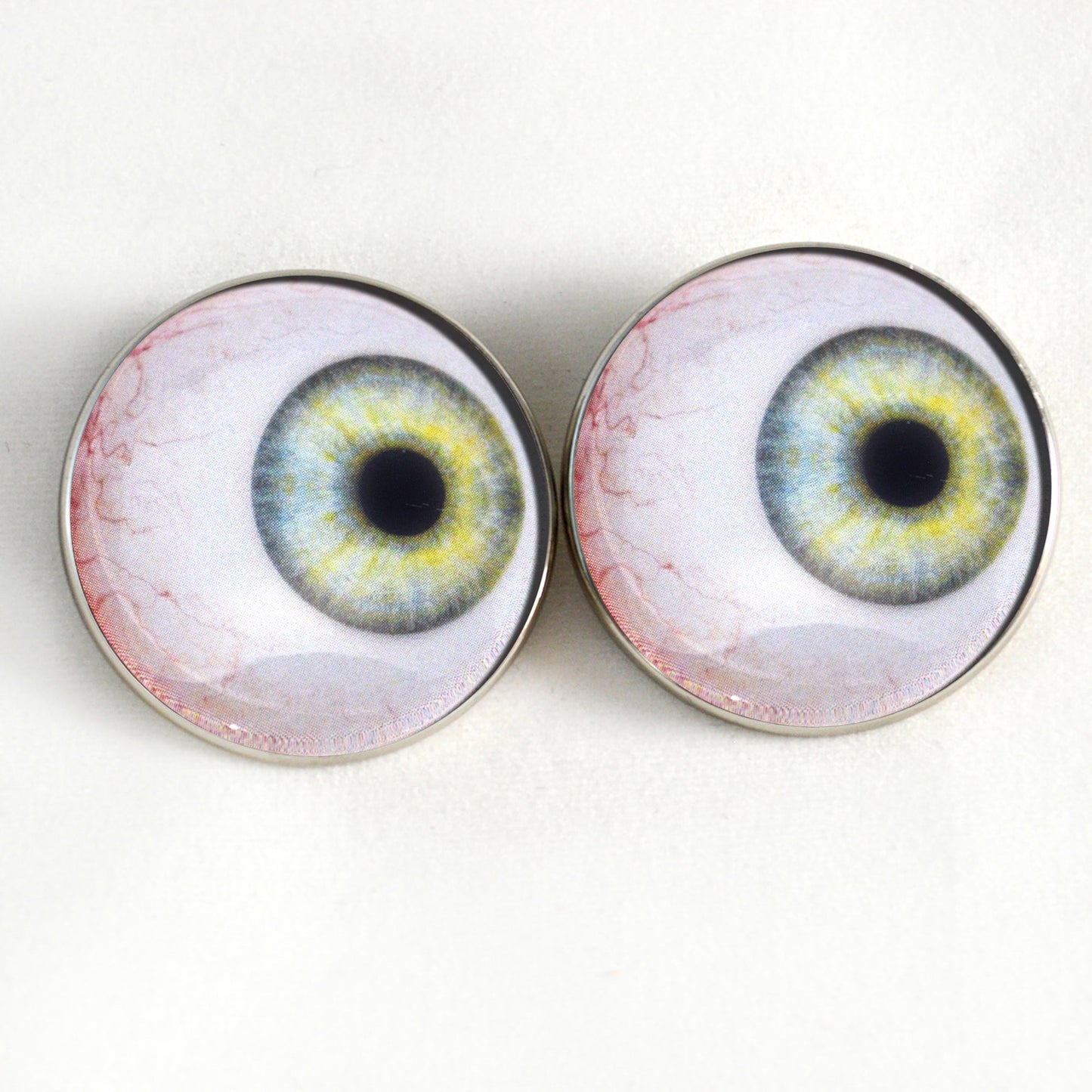 Side Glance Light Green Sew-On Button Glass Eyes - Prismatic Fiber Arts